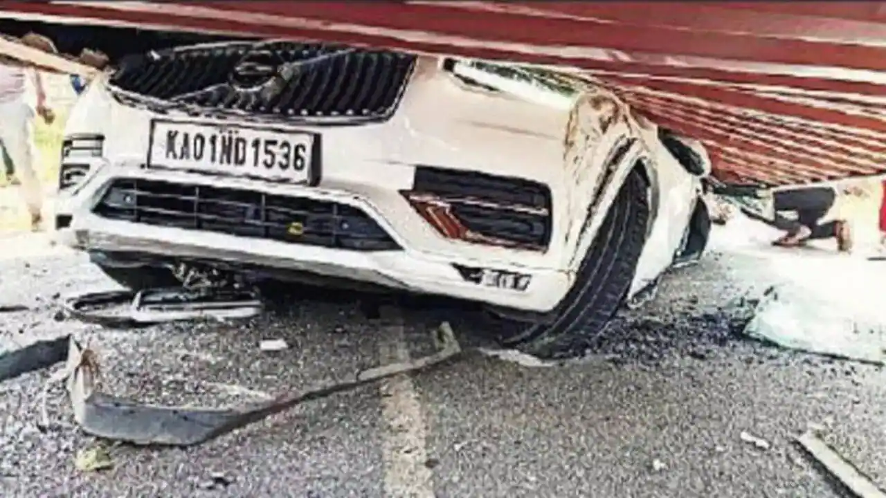 Luxury Volvo car, CEO's family, The Fatal Accident on Bengaluru's Nelamangala-Tumkuru Highway