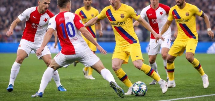 slavia praha vs barcelona UEFA match action